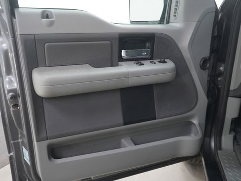 Used 2007 Ford F150 XLT image 15