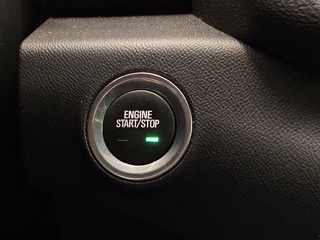 Used 2024 GMC Terrain SLT FWD image 13