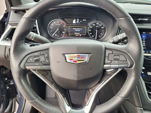 Certified 2024 Cadillac XT6 Premium Luxury AWD/4WD image 23