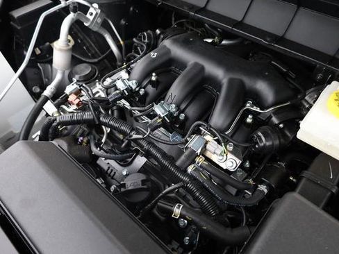 New 2026 Nissan Pathfinder SV AWD/4WD image 29