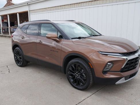 Used 2023 Chevrolet Blazer LT w/ LPO, Cargo Package image 2