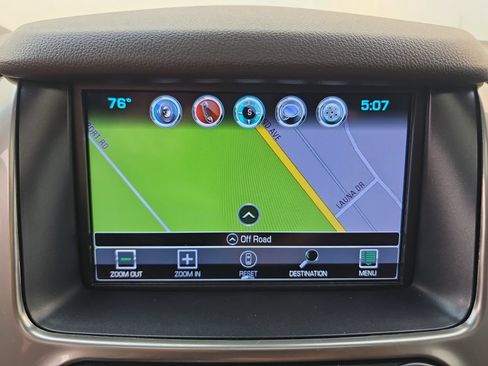 Used 2018 Chevrolet Tahoe Premier AWD/4WD image 22
