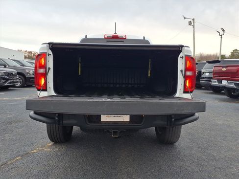 Used 2020 Chevrolet Colorado ZR2 w/ Colorado ZR2 Bison Edition image 8