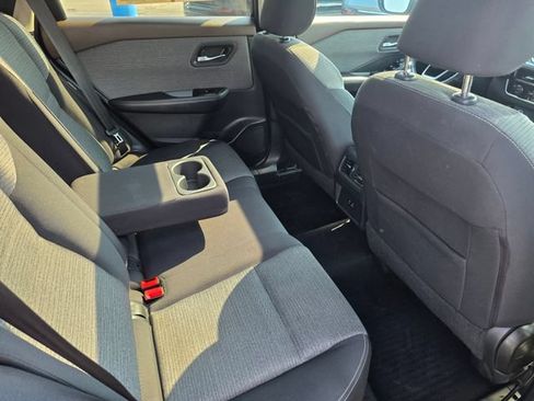 Used 2021 Nissan Rogue SV FWD image 38