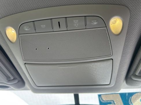 Used 2017 Nissan Sentra SR w/ Protection Package image 24