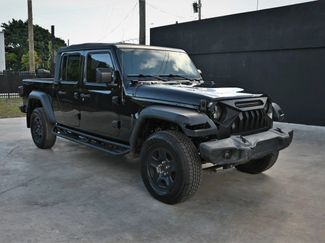 Used 2021 Jeep Gladiator Sport AWD/4WD video 1