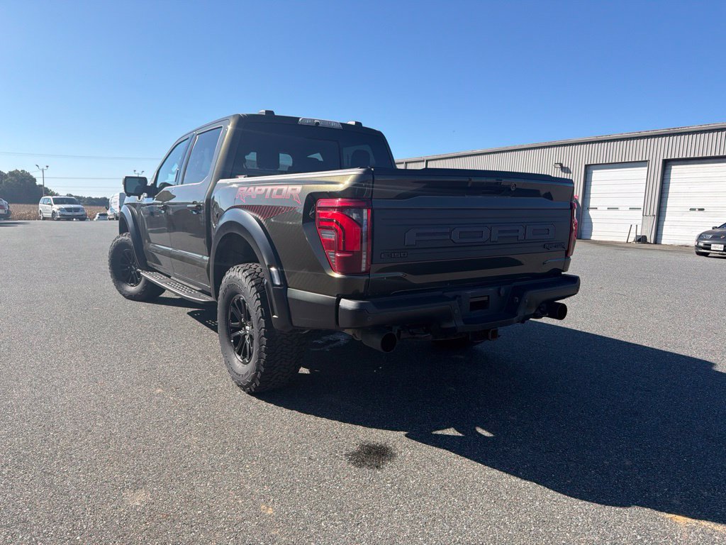 Used 2024 Ford F150 Raptor AWD/4WD image 7