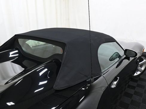 Used 2008 Pontiac Solstice Convertible w/ Preferred Package RWD image 6