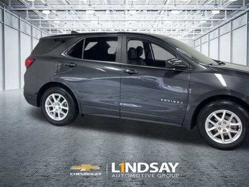 Certified 2022 Chevrolet Equinox LT image 3