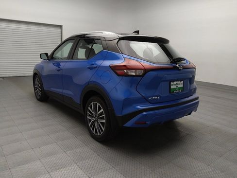Used 2021 Nissan Kicks SV image 5
