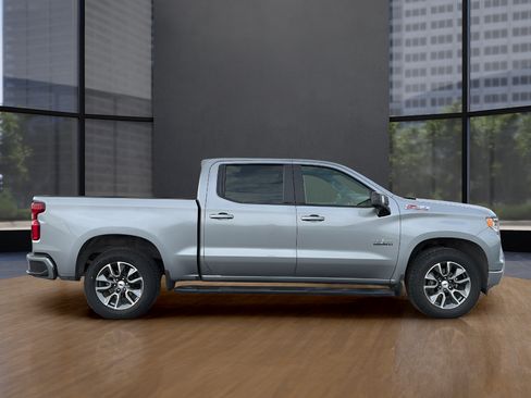Used 2025 Chevrolet Silverado 1500 RST AWD/4WD image 16