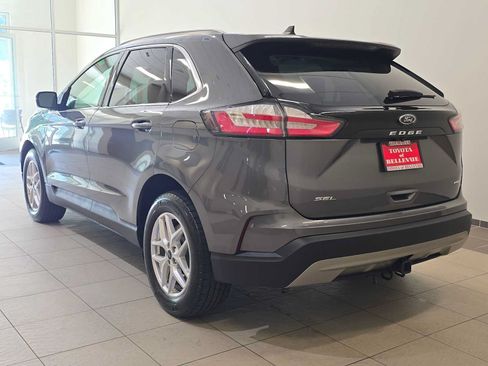 Used 2024 Ford Edge SEL w/ Convenience Package AWD/4WD image 4