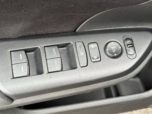 Used 2019 Honda Insight EX image 15