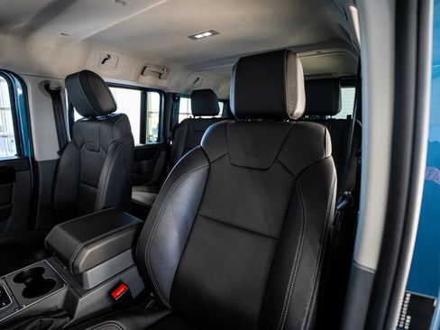 Used 2024 INEOS Grenadier Base image 37