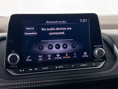 Used 2023 Nissan Rogue SV FWD image 28