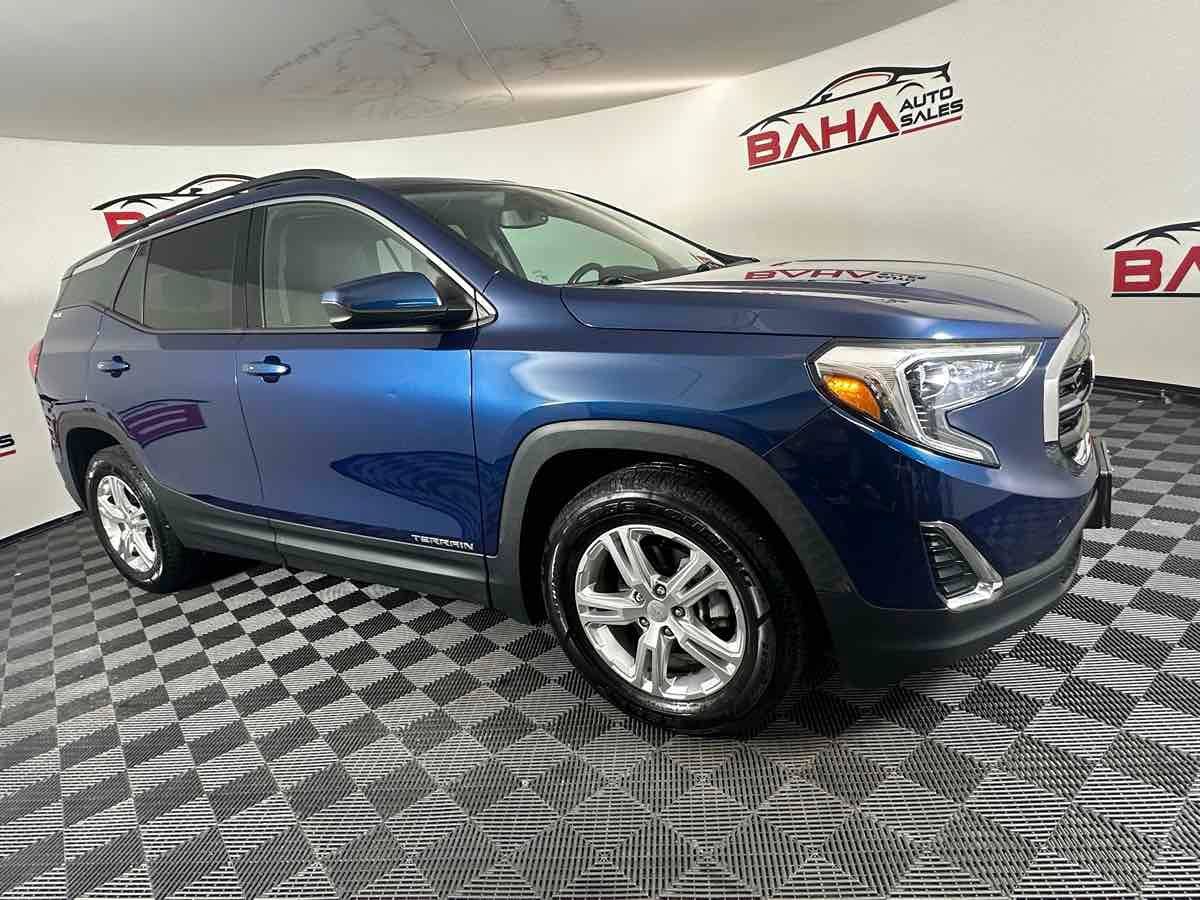 Used 2019 GMC Terrain SLE w/ Driver Convenience Package FWD image 13