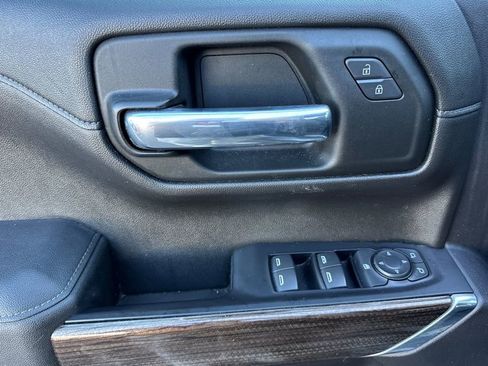 Used 2021 Chevrolet Silverado 1500 LT image 17