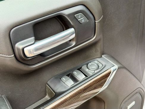 Used 2019 Chevrolet Silverado 1500 RST w/ All-Star Edition AWD/4WD image 19