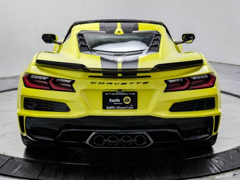 Used 2024 Chevrolet Corvette Z06 w/ Stealth Interior Trim Package image 16