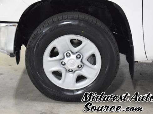 Used 2021 Toyota Tundra SR5 w/ SR5 Upgrade Package AWD/4WD image 7