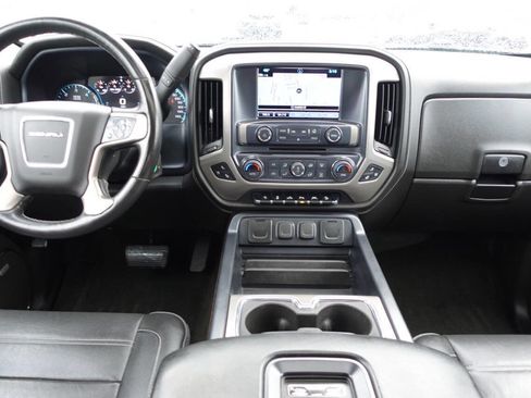 Used 2018 GMC Sierra 1500 Denali image 46