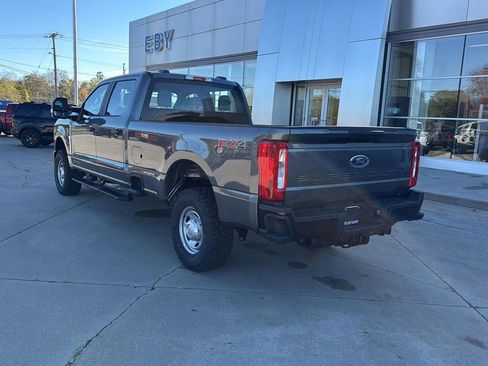 New 2026 Ford F250 XL w/ XL Off-Road Package image 3