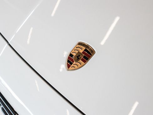 Certified 2026 Porsche Cayenne AWD/4WD image 26