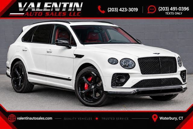 Used 2023 Bentley Bentayga AWD/4WD image 1