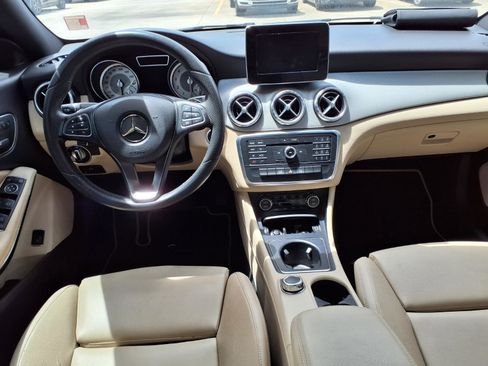 Used 2016 Mercedes-Benz CLA 250 image 9