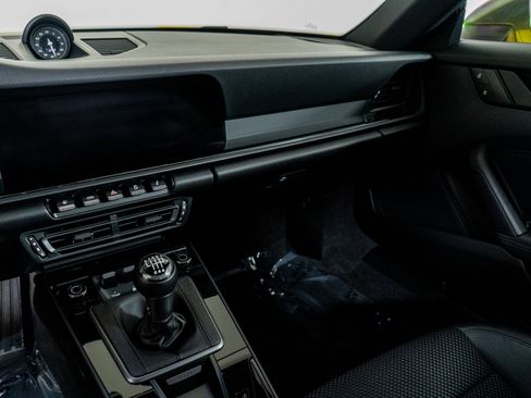 Used 2023 Porsche 911 Carrera T image 31