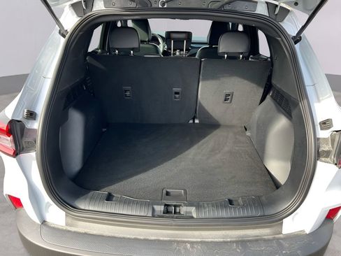 Used 2025 Ford Escape ST-Line w/ Cold Weather Package FWD image 13