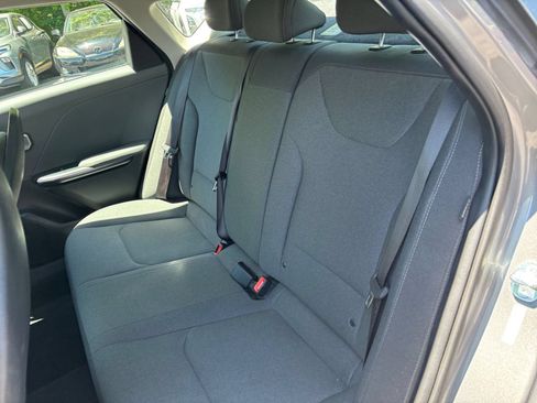 Used 2025 Kia K4 FWD image 34