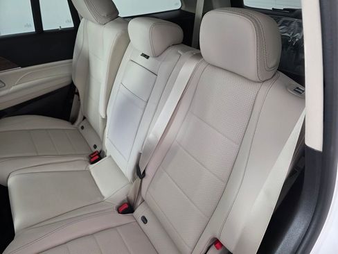 New 2026 Mercedes-Benz GLS 450 4MATIC image 12