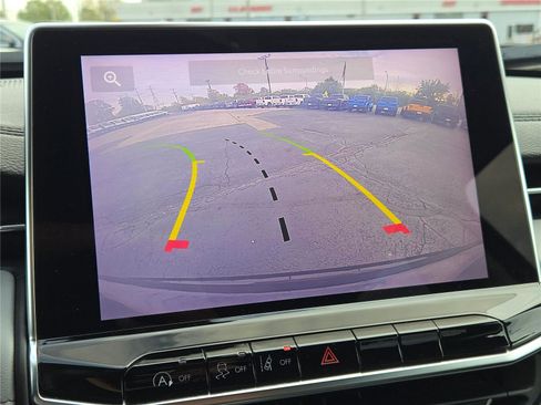 Used 2022 Jeep Compass Limited image 30