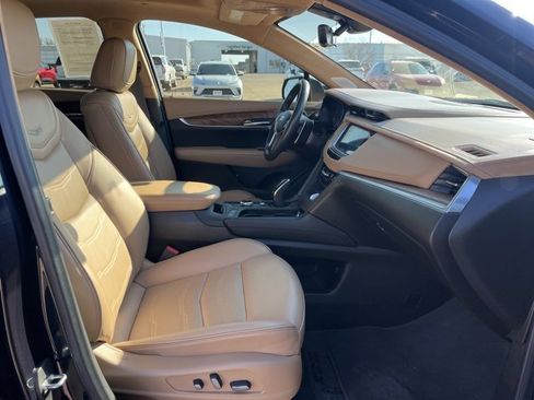 Used 2022 Cadillac XT5 Sportv w/ Platinum Package image 24