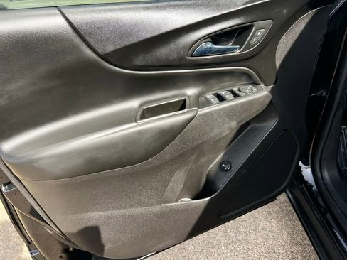 Used 2019 Chevrolet Equinox LT image 49