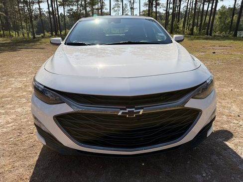 Used 2024 Chevrolet Malibu LT w/ Sport Edition image 8