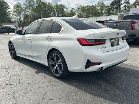 Used 2022 BMW 330i xDrive Sedan w/ Premium Package AWD/4WD image 6