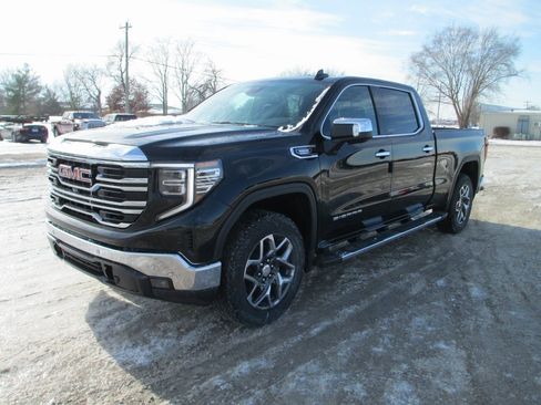 New 2026 GMC Sierra 1500 SLT w/ SLT Premium Plus Package image 10