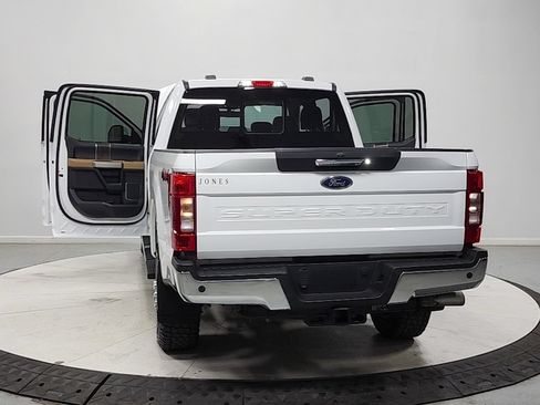 Used 2022 Ford F350 Lariat w/ Lariat Value Package AWD/4WD image 14
