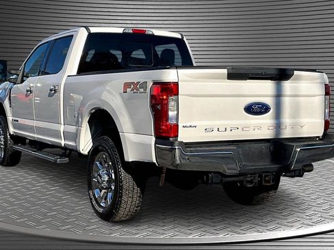Used 2017 Ford F350 Lariat w/ Lariat Ultimate Package image 4