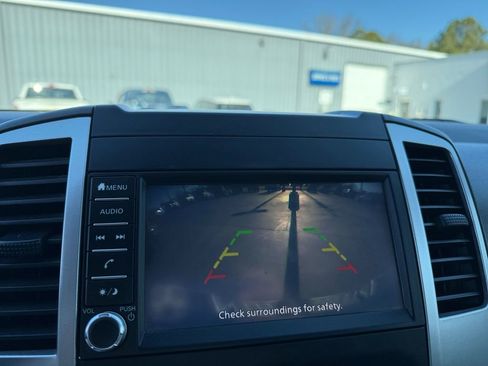 Used 2019 Nissan Frontier SV image 17