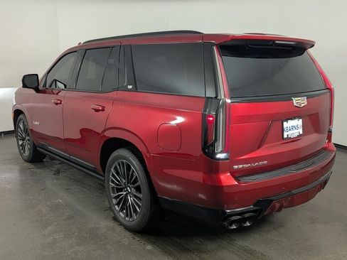 Used 2024 Cadillac Escalade V image 6