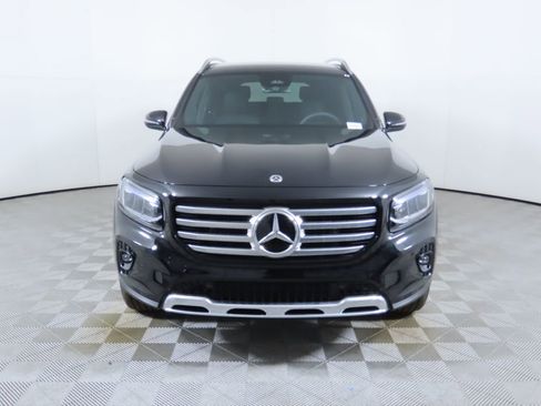Certified 2025 Mercedes-Benz GLB 250 GLB 250 image 2