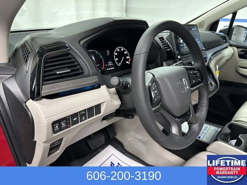 New 2026 Honda Odyssey Touring image 20