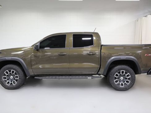 Used 2024 Chevrolet Colorado Z71 w/ Z71 Convenience Package 2 AWD/4WD image 14