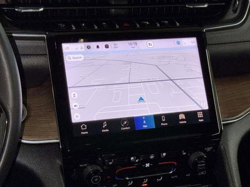 Certified 2023 Jeep Grand Cherokee Summit image 19