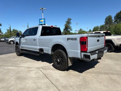 Used 2024 Ford F350 Lariat w/ Lariat Ultimate Package AWD/4WD image 3