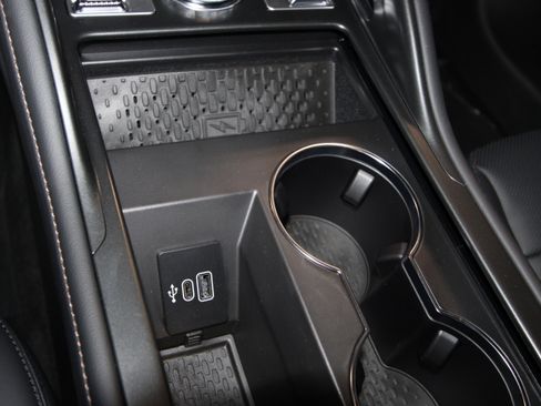 New 2026 Lincoln Nautilus Premier w/ Jet Appearance Package image 20