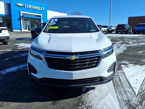Used 2023 Chevrolet Equinox LS w/ LS Convenience Package image 5